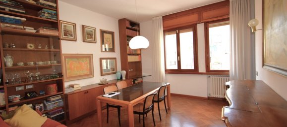 Квартира с 4 комнатами в Парма, Италия № 94415 14