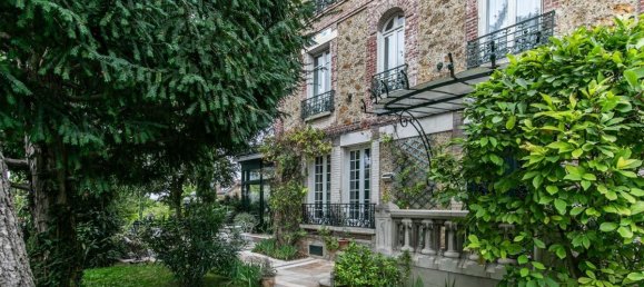 5 bedrooms House in Sucy-en-Brie, France No. 185160 2