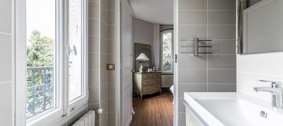 5 bedrooms House in Sucy-en-Brie, France No. 185160 14