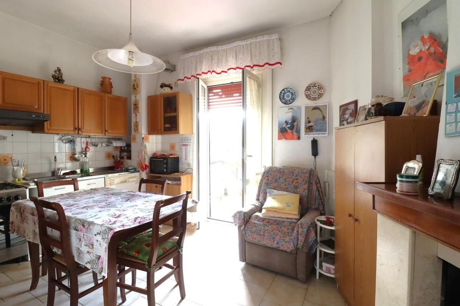 4 rooms Apartment in Terni, Italy No. 107693