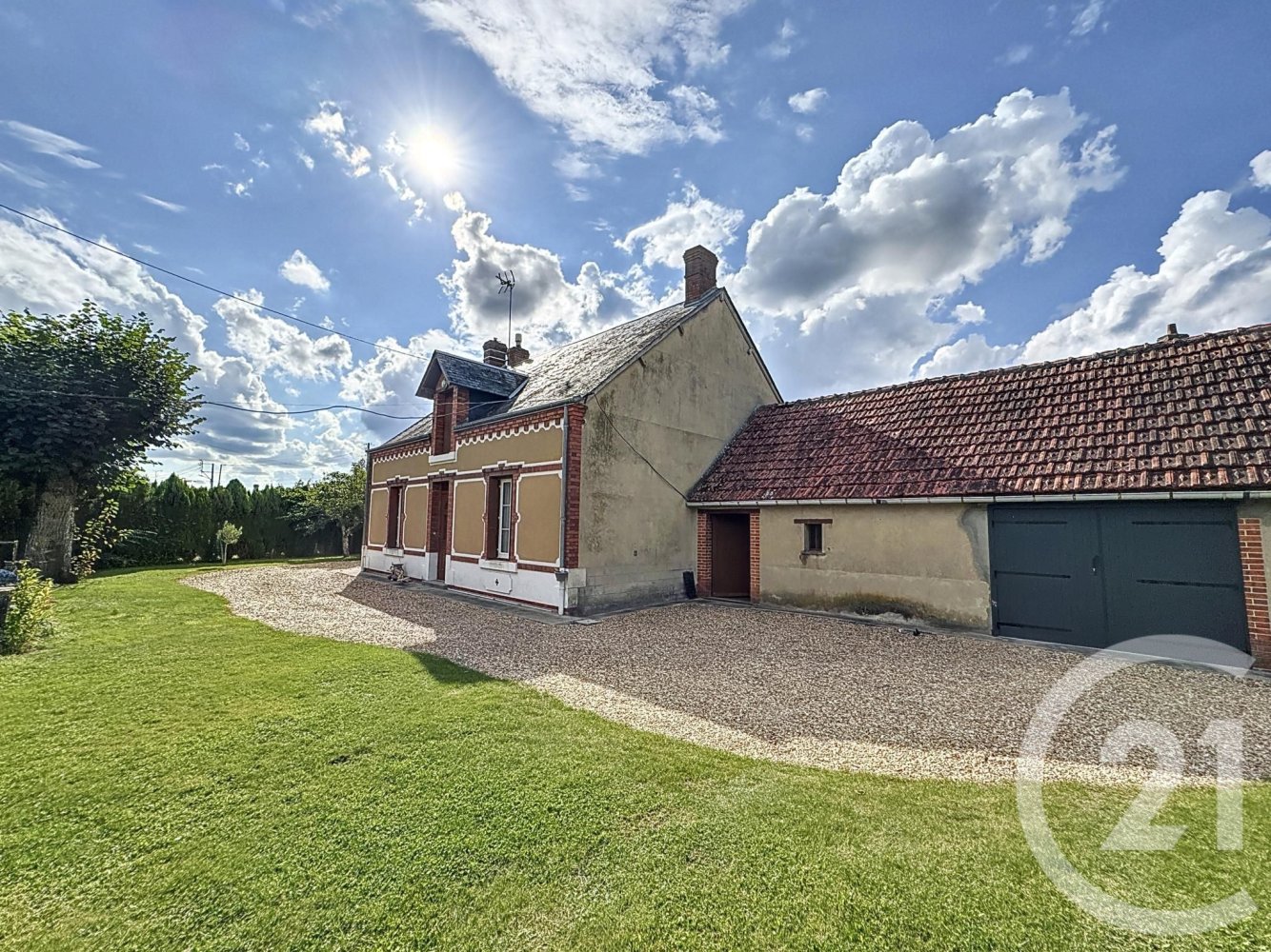 2 Schlafzimmer Haus in Romorantin-Lanthenay, France, Nr. 238880