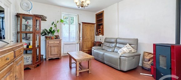 2 Schlafzimmer Haus in Romorantin-Lanthenay, France, Nr. 238880 5