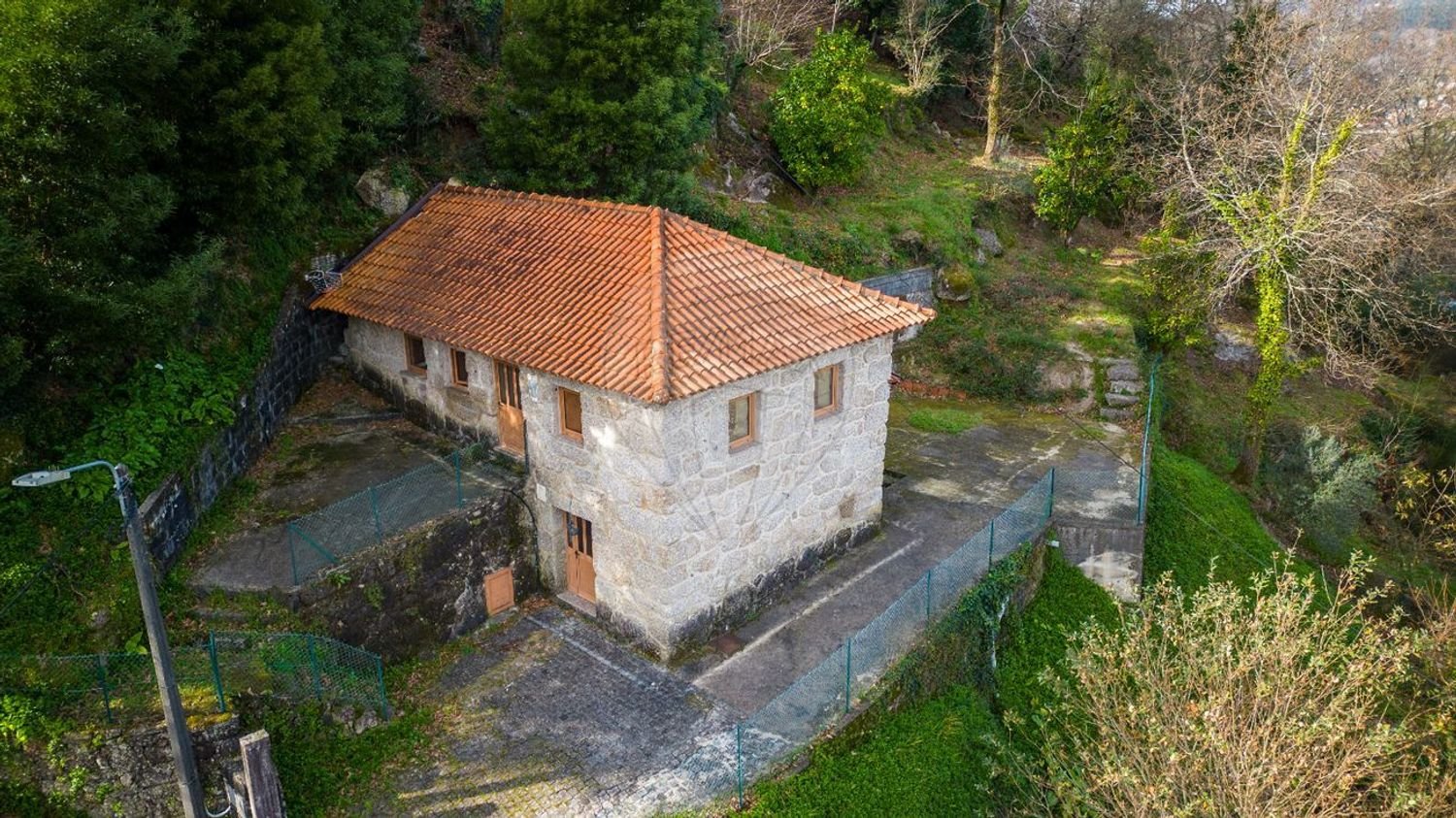 3 bedrooms House in Parada de Bouro, Portugal No. 161276