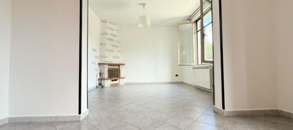 Villa de 3 divisões em Massa, Italy N.º 284398 5