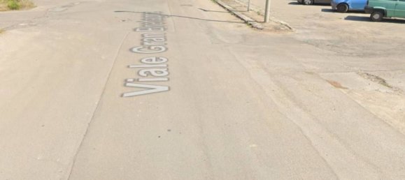 3 rooms Apartment in Lecce, Italy No. 11344 5