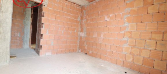 Villa de 4 habitaciónes en Loro Ciuffenna, Italy No. 4769 46