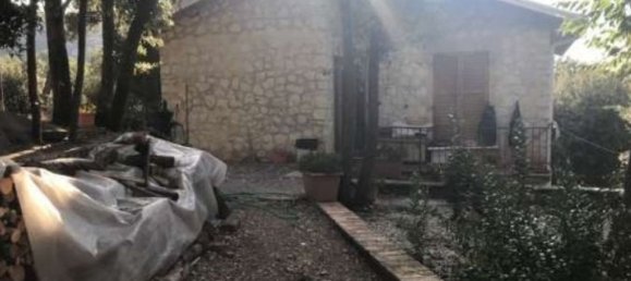 9-Zimmer Villa in Spoleto, Italy, Nr. 44837 4