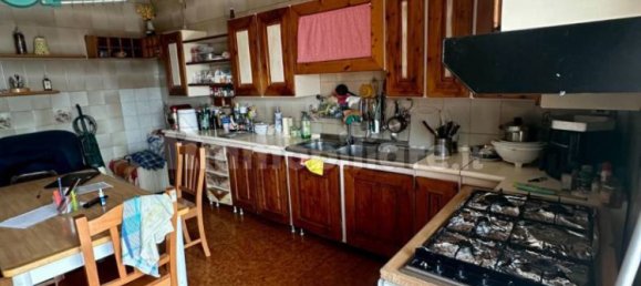 3 bedrooms Apartment in Naples, Italy No. 191919 16