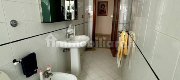 3 bedrooms Apartment in Naples, Italy No. 191919 12