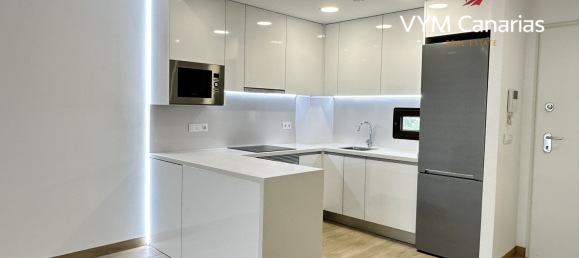 2 bedrooms Penthouse in Finestrat, Spain No. 15133 22