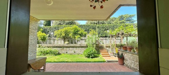 7 bedrooms Villa in Rome, Italy No. 46805 18