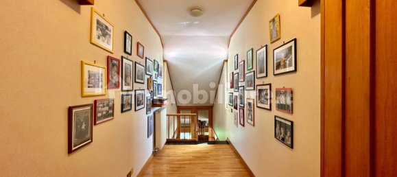 7 bedrooms Villa in Rome, Italy No. 46805 33