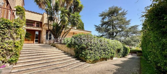 7 bedrooms Villa in Rome, Italy No. 46805 42