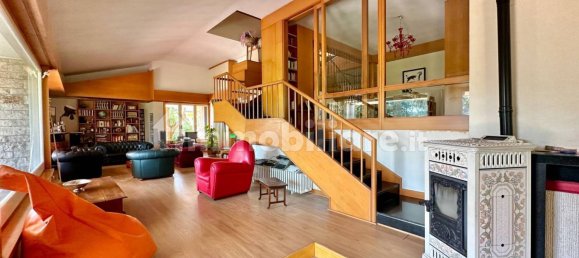 7 bedrooms Villa in Rome, Italy No. 46805 9