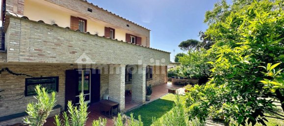 7 bedrooms Villa in Rome, Italy No. 46805 21