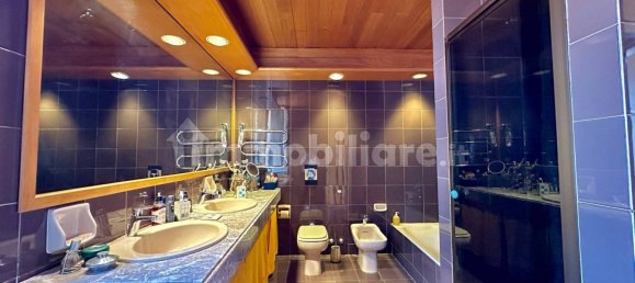 7 bedrooms Villa in Rome, Italy No. 46805 28