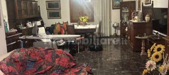 3 bedrooms Apartment in San Casciano in Val di Pesa, Italy No. 98813 2