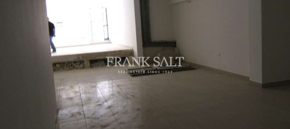 Магазин 120м² в Сент-Джулианс, Мальта № 13385 2