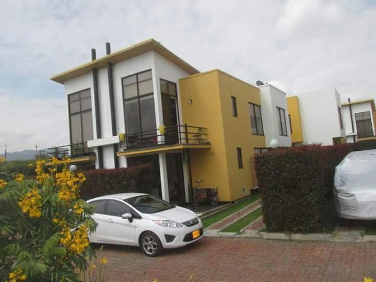 3 bedrooms House in Cundinamarca, Colombia No. 7306