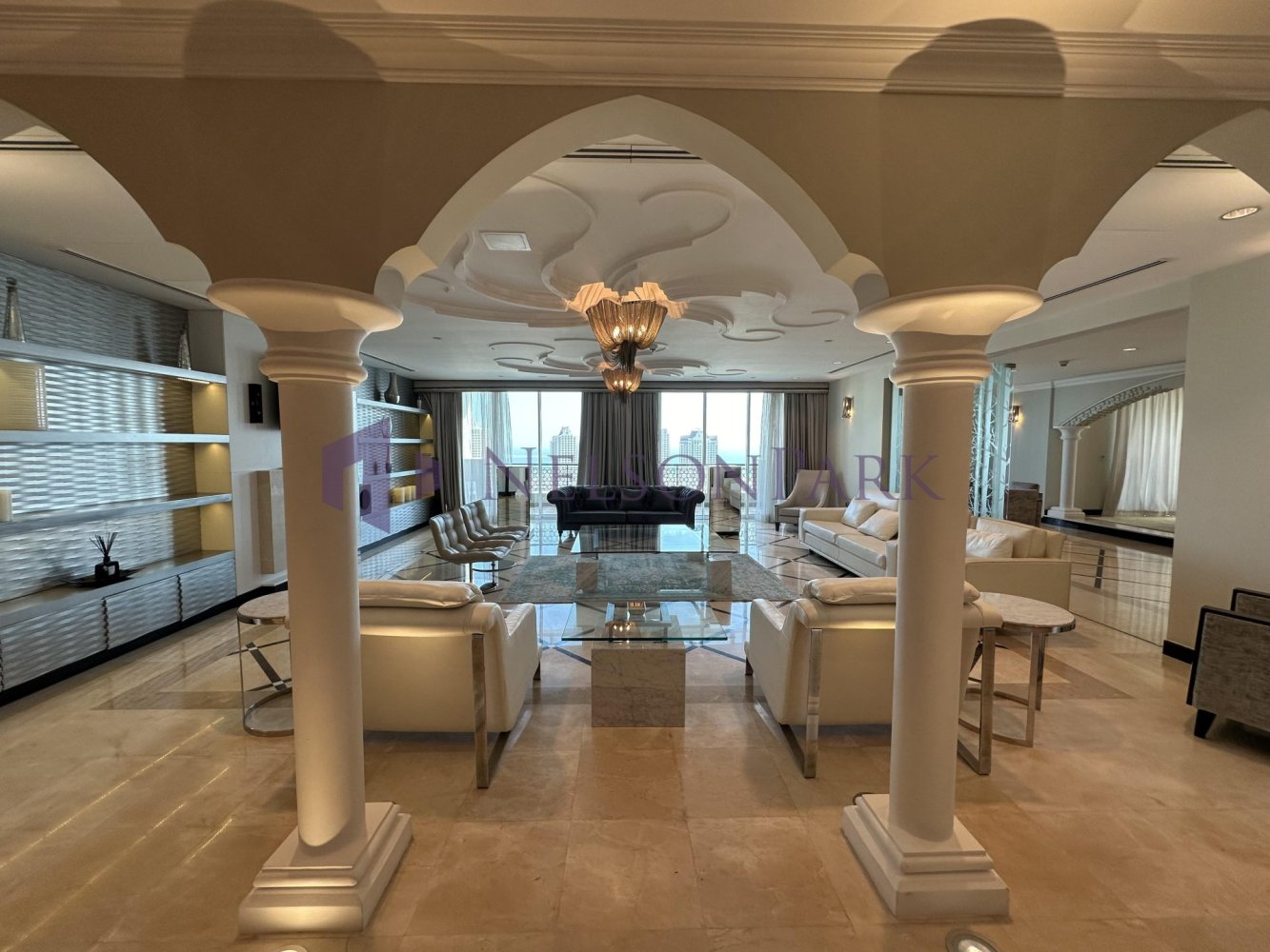 Ático de 8 dormitorios en Doha, Qatar No. 1739