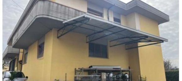 95m² Commercial property in Agliana, Italy No. 336050 5