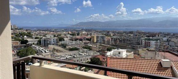 Квартира с 3 спальнями в Мессина, Италия № 375056 16