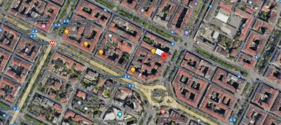 8 rooms Apartment in Turin, Italy No. 9040 15