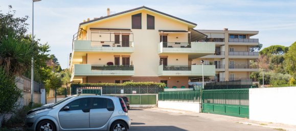 3 chambres Appartement à Rome, Italy No. 342169 2