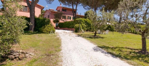 Вилла с 7 спальнями в Фаулья, Италия № 497 6