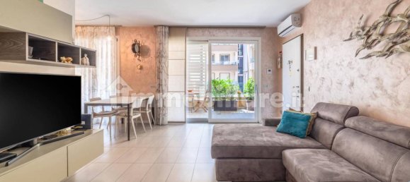 2 Schlafzimmer Wohnung in Cernusco sul Naviglio, Italy, Nr. 343511 3