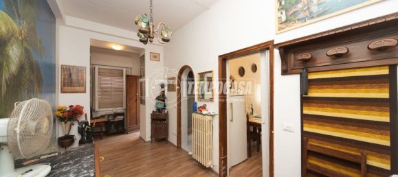 4 Schlafzimmer Wohnung in Perugia, Italy, Nr. 371225 4
