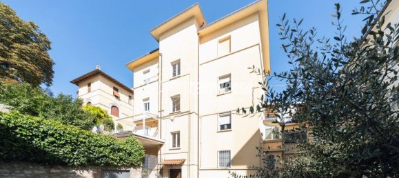 4 Schlafzimmer Wohnung in Perugia, Italy, Nr. 371225 27