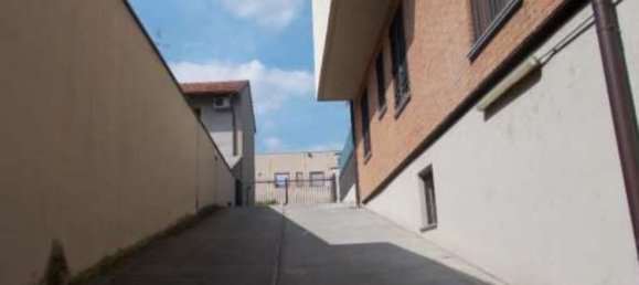 3-Zimmer Wohnung in Brugherio, Italy, Nr. 7793 10