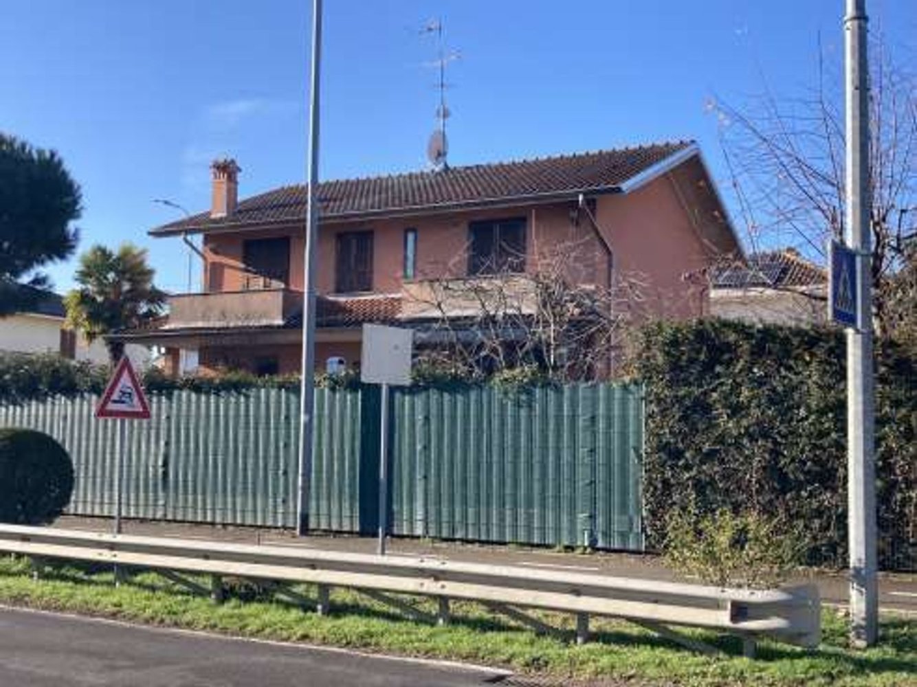 5-salle Appartement à Noviglio, Italy No. 3247