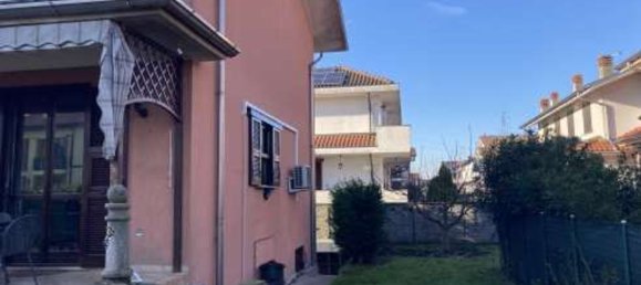 5-salle Appartement à Noviglio, Italy No. 3247 4