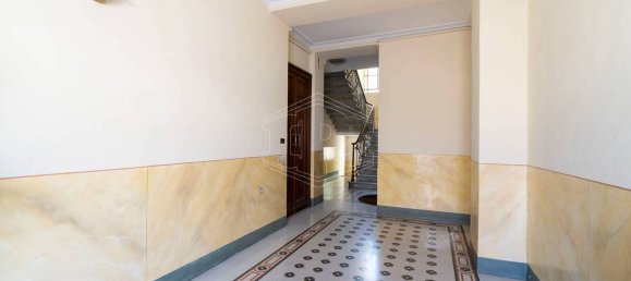 2 bedrooms Apartment in Turin, Italy No. 339603 6