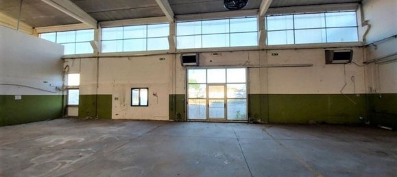 Lagerhaus in Codigoro, Italy 1339m², Nr. 376337 18