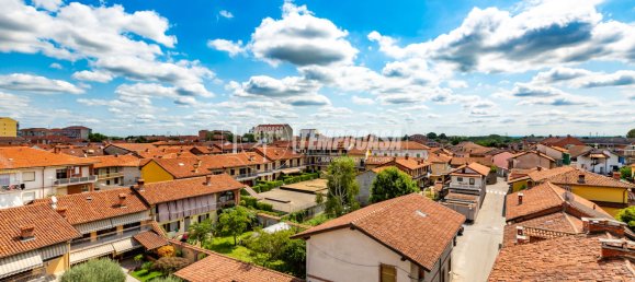 3 rooms Apartment in Villastellone, Italy No. 305168 2