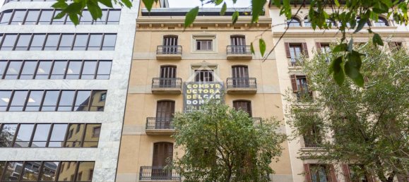 2 Schlafzimmer Wohnung in Eixample, Spain, Nr. 127787 2