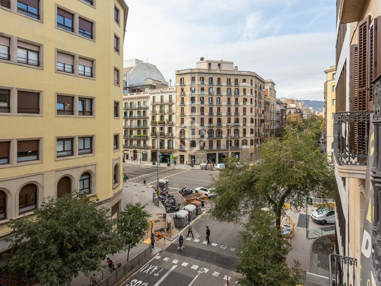 2 bedrooms Apartment in Eixample, Spain No. 127787