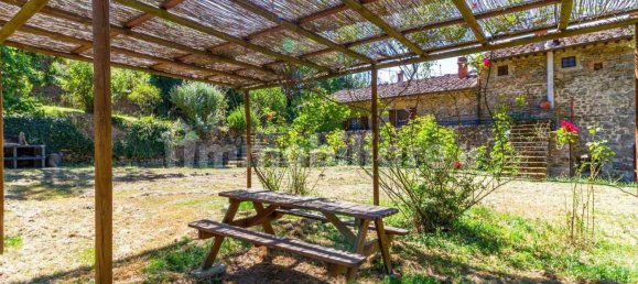 10 غرف نوم منزل في Terranuova Bracciolini, Italy رقم 228490 18