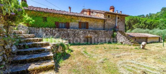 10 غرف نوم منزل في Terranuova Bracciolini, Italy رقم 228490 17