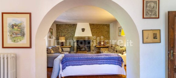 10 غرف نوم منزل في Terranuova Bracciolini, Italy رقم 228490 23