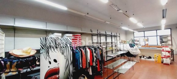 3 rooms Commercial property in Montelupo Fiorentino, Italy No. 35714 21