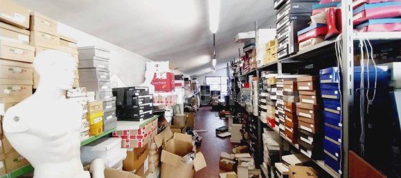 3 rooms Commercial property in Montelupo Fiorentino, Italy No. 35714 24