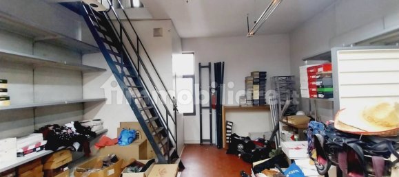 3 rooms Commercial property in Montelupo Fiorentino, Italy No. 35714 17