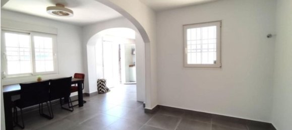 2 bedrooms Villa in Alicante, Spain No. 176476 6