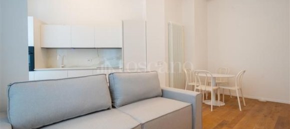 2 bedrooms Apartment in Milan, Italy No. 336944 5