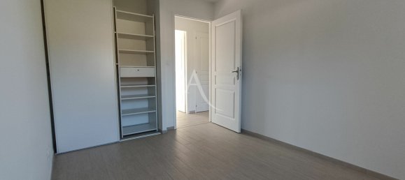 Дом с 3 спальнями в Приморская Шаранта, Франция № 277459 4