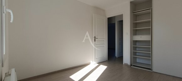 Дом с 3 спальнями в Приморская Шаранта, Франция № 277459 5